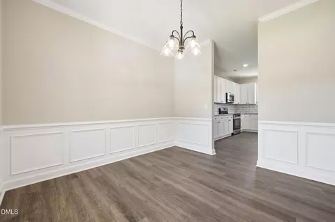 Dining - 125 Wilson St, Erwin, NC 28339 photo 2 of 2
