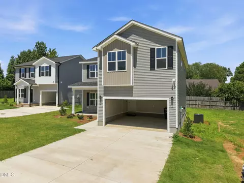 Exterior - 125 Wilson St, Erwin, NC 28339 photo 4 of 6