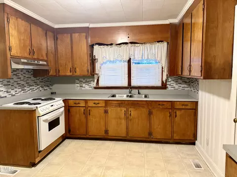 1439 Hill Rd, Smithfield, NC 27577 photo 3