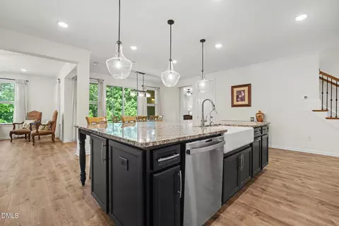 200 Wonderberry Way, Holly Springs, NC 27540