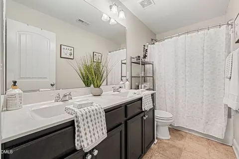 Bath - 160 Token House Rd, Durham, NC 27703 photo 1 of 3