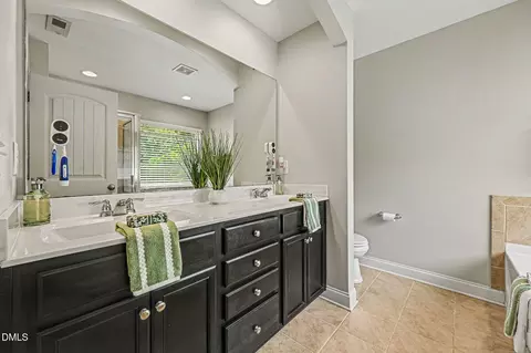 Bath - 160 Token House Rd, Durham, NC 27703 photo 3 of 3
