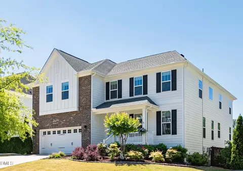 313 Cahors Trl, Holly Springs, NC 27540