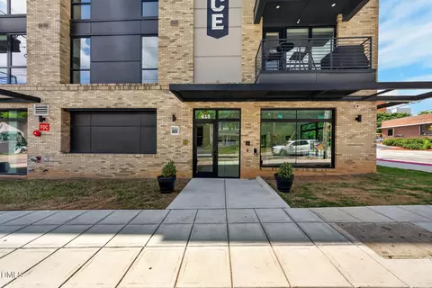 615 W Peace St #203, Raleigh, NC 27605