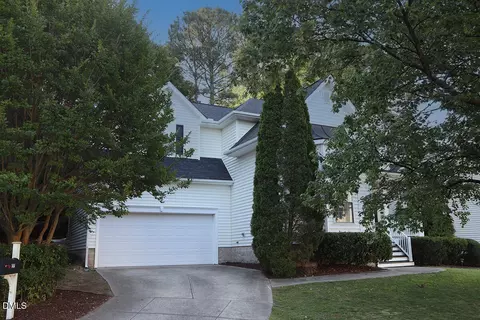 Exterior - 1464 Big Leaf Loop, Apex, NC 27502 photo 2 of 5