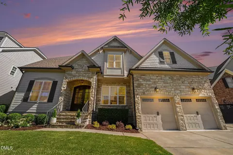 2721 Belmont View Loop, Cary, NC 27519