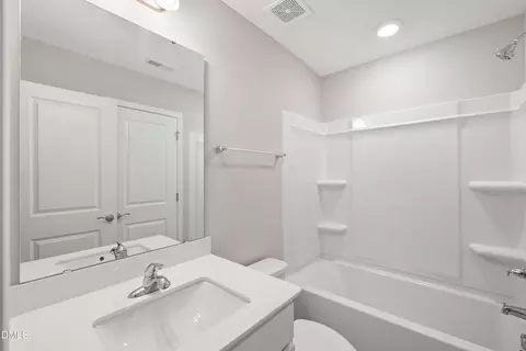 Bath - 93 Spring Crest Dr, Angier, NC 27501 photo 3 of 4