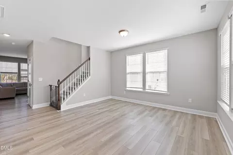 Living - 93 Spring Crest Dr, Angier, NC 27501 photo 2 of 4