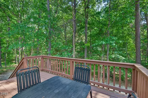 Exterior - 9 Lansgate Ct, Durham, NC 27713 photo 7 of 15
