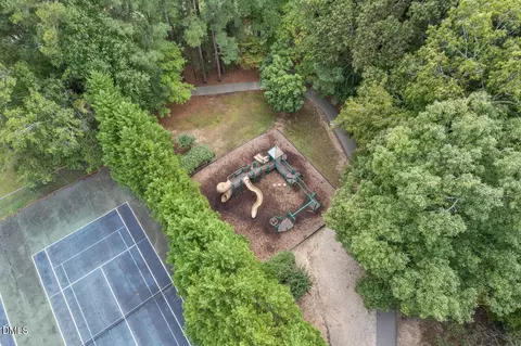 View/Area - 9 Lansgate Ct, Durham, NC 27713 photo 1 of 2