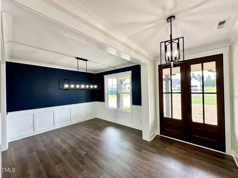 Entry Way - 5570 Martys Ct, Bailey, NC 27807 photo 1 of 2