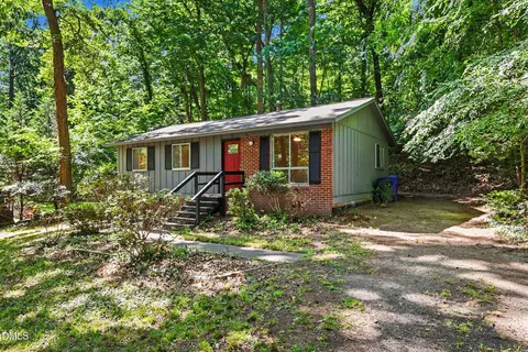212 Valley Park Dr, Chapel Hill, NC 27514