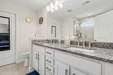 Bath - 88 Lockhaven Dr, Garner, NC 27529 photo 1 of 2