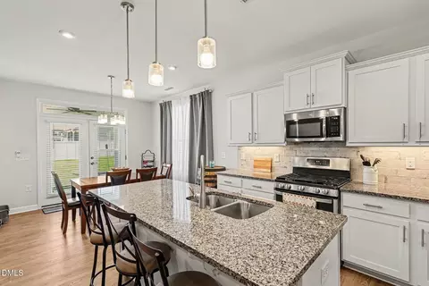 Kitchen - 88 Lockhaven Dr, Garner, NC 27529 photo 3 of 4
