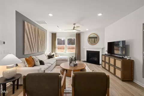 1102 Photosphere Ct, Durham, NC 27703 photo 7
