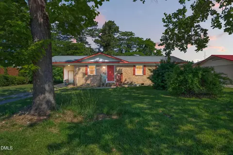 6510 Portsmouth Dr, Fayetteville, NC 28314