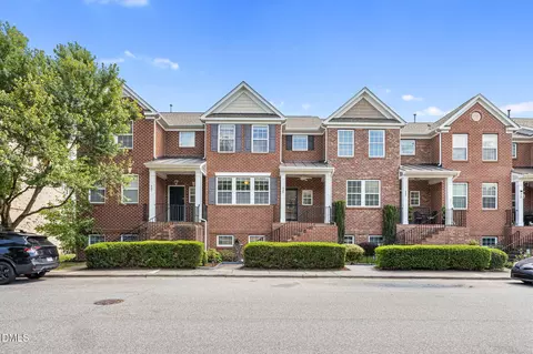 325 Old Mill Village Dr, Apex, NC 27502