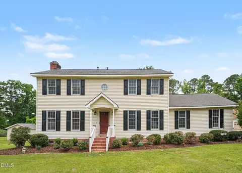 105 Dogwood Dr, Kenly, NC 27542