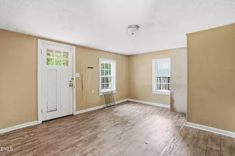 Living - 207 2nd St, Erwin, NC 28339 photo 1 of 1