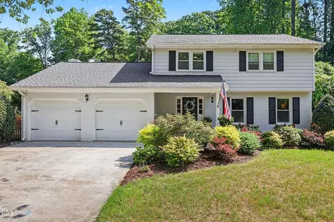 5508 Partridge Ln, Raleigh, NC 27609