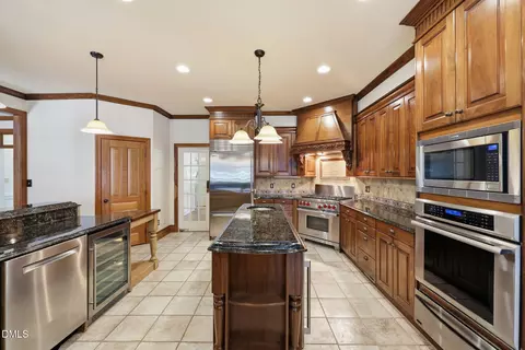 Kitchen - 6324 Wakefalls Dr, Wake Forest, NC 27587 photo 4 of 7