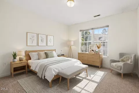 Bedroom - 10 Moorefield Ct, Durham, NC 27705 photo 1 of 4