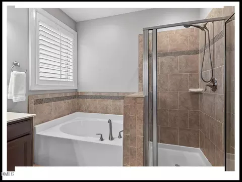 Bath - 1243 Magic Hollow Rd, Durham, NC 27713 photo 2 of 5