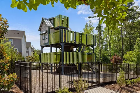 Exterior - 1003 Whitehall Cir, Durham, NC 27713 photo 11 of 11