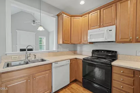433 Spruce Meadows Ln, Willow Spring, NC 27592 photo 13