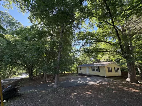309 W Union St, Hillsborough, NC 27278