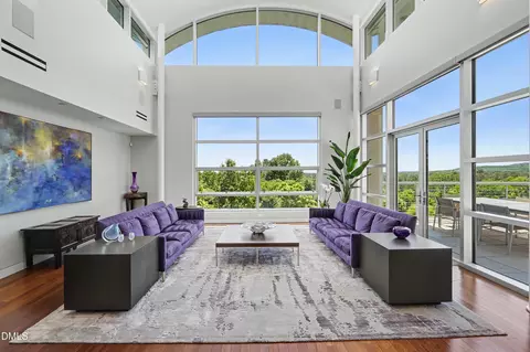 331 W Barbee Chapel Rd, Chapel Hill, NC 27517