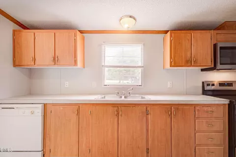 10037 Smith Rd, Middlesex, NC 27557 photo 7