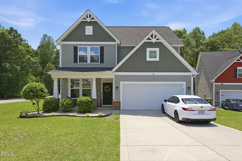 15 Dandelion Pl, Spring Lake, NC 28390