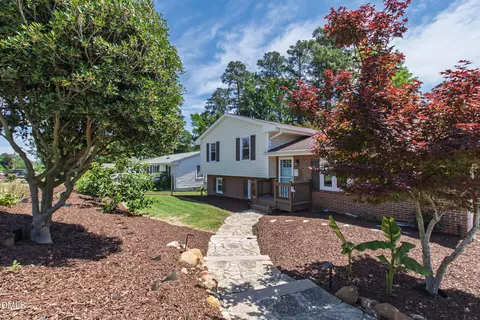1408 N King Charles Rd, Raleigh, NC 27610