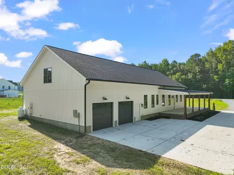 Exterior - 300 Avery Rd, Erwin, NC 28339 photo 4 of 5