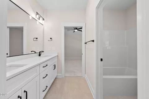 Bath - 300 Avery Rd, Erwin, NC 28339 photo 4 of 5