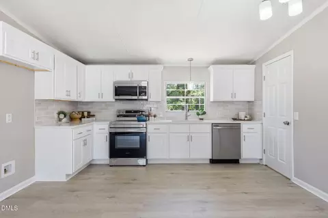 673 Winding Rdg, Sanford, NC 27332