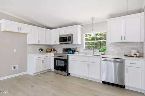 673 Winding Rdg, Sanford, NC 27332