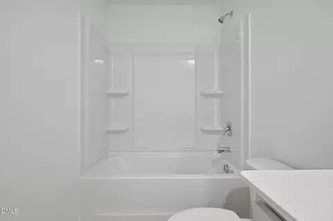 Bath - 11707 Salers Loop #20, Middlesex, NC 27557 photo 5 of 5
