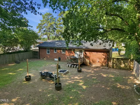 801 S Sampson Ave, Dunn, NC 28334 photo 6