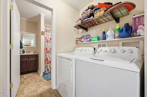 801 S Sampson Ave, Dunn, NC 28334 photo 14