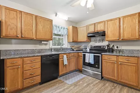 801 S Sampson Ave, Dunn, NC 28334 photo 21