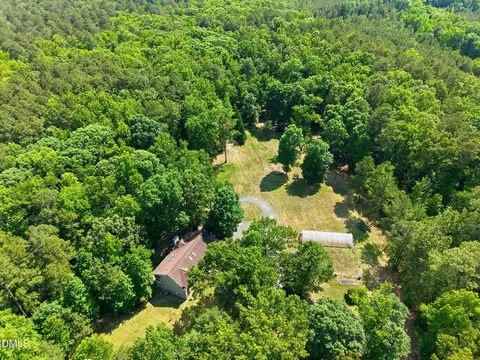 215 E Deer Run, Apex, NC 27523