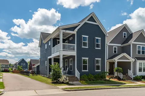 233 Salt Cedar Ln, Chapel Hill, NC 27516