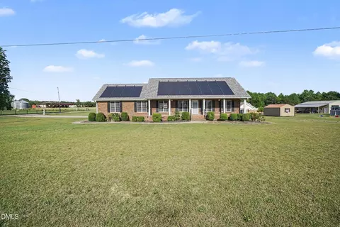 1025 Long Branch Rd, Smithfield, NC 27577