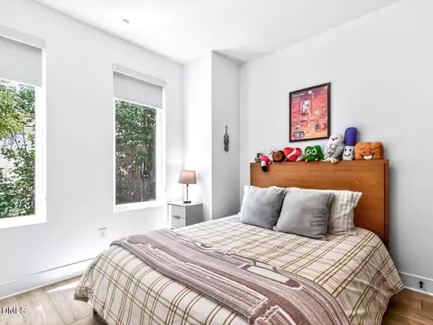 Bedroom - 618 E Cabarrus St, Raleigh, NC 27601 photo 1 of 3