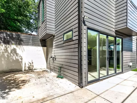 Exterior - 618 E Cabarrus St, Raleigh, NC 27601 photo 7 of 7