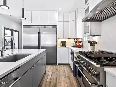 Kitchen - 618 E Cabarrus St, Raleigh, NC 27601 photo 4 of 4