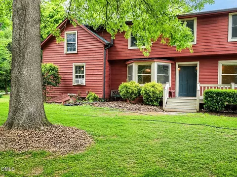 7504 Dodsons Xrd, Hillsborough, NC 27278