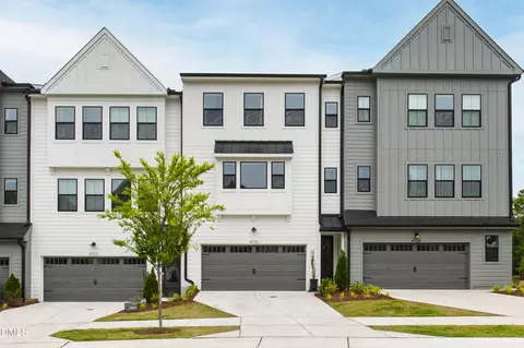 4730 Cypress Tree Ln, Raleigh, NC 27612